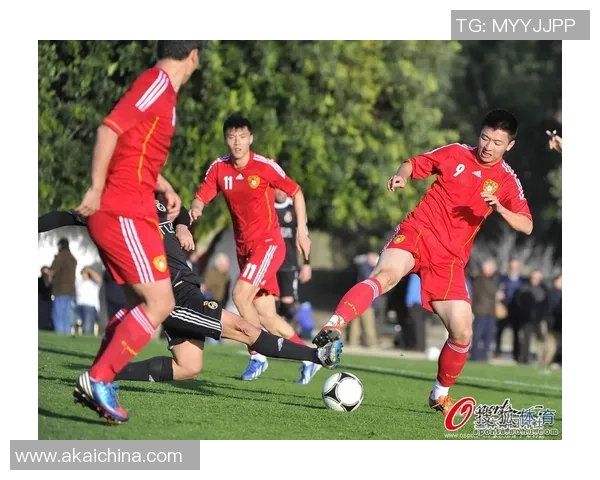 中国足球不出名球星的成长之路与挑战探析