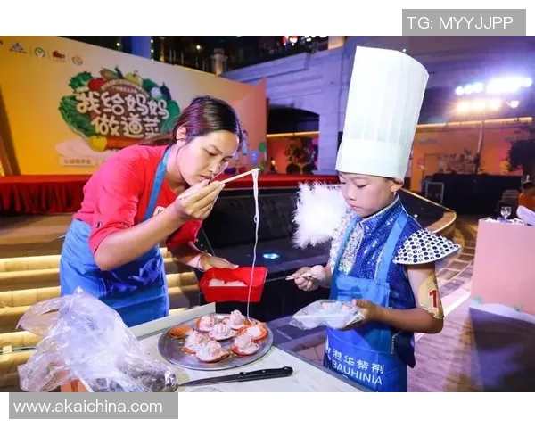 足球明星化身厨神 在家大展身手制作美味佳肴 绝妙厨艺惊艳全场